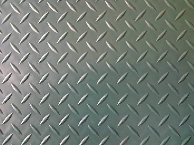 Checker Plates (1.2 x 2.4)